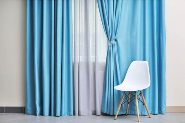 Hang Curtains