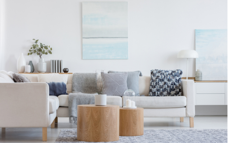 Decorate The Living Room With Wallpaper