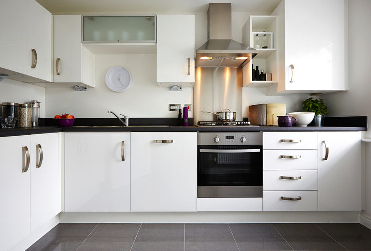 normal kitchen vs modular kitchen