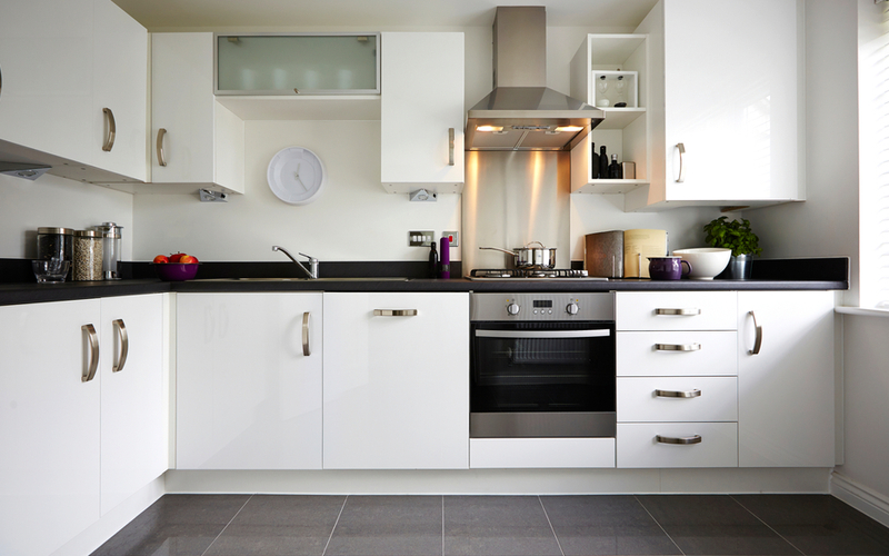 normal kitchen vs modular kitchen